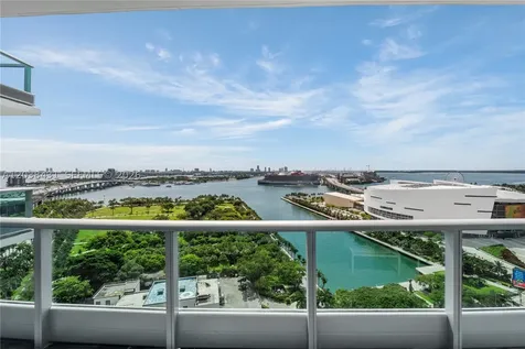 900 Biscayne Boulevard Miami FL 33132