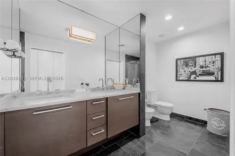 900 Biscayne Boulevard Miami FL 33132