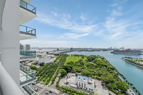 900 Biscayne Boulevard Miami FL 33132