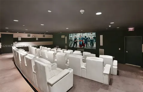 900 Biscayne Boulevard Miami FL 33132