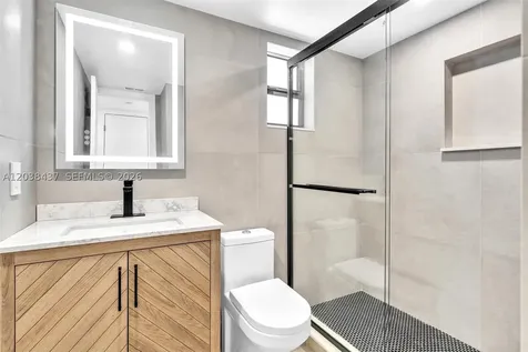1924 NE 26th Street Wilton Manors FL 33305
