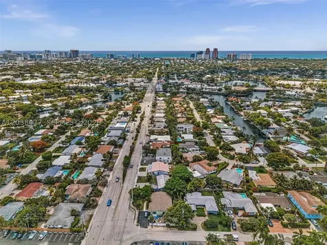 1924 NE 26th Street Wilton Manors FL 33305