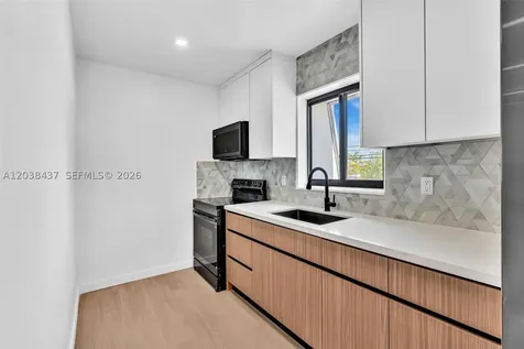 1924 NE 26th Street Wilton Manors FL 33305