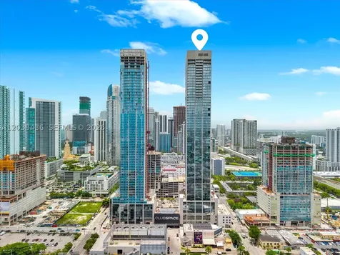 20 NE 11th Street Miami FL 33132