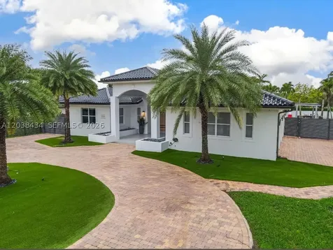 11390 SW 30th Street Miami FL 33165
