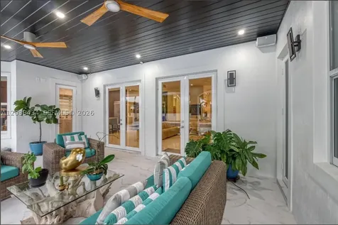 11390 SW 30th Street Miami FL 33165