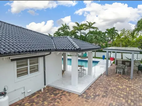 11390 SW 30th Street Miami FL 33165