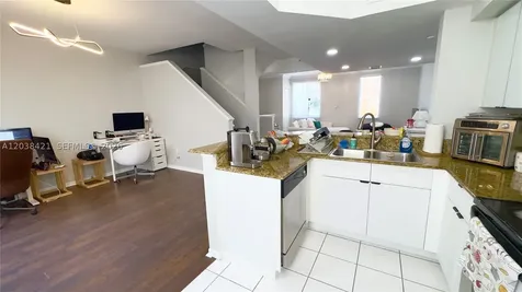2845 NE 185th Street Aventura FL 33180