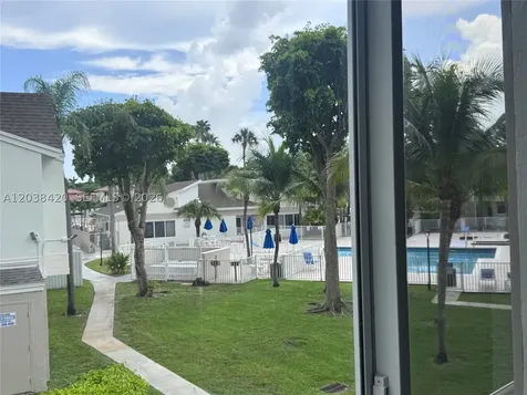 17425 NW 67th Place Hialeah FL 33015