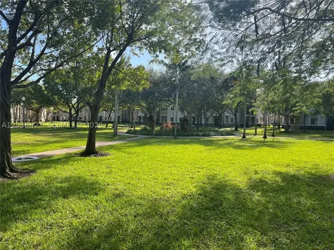 22631 SW 88th Place Cutler Bay FL 33190