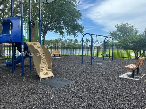 22631 SW 88th Place Cutler Bay FL 33190