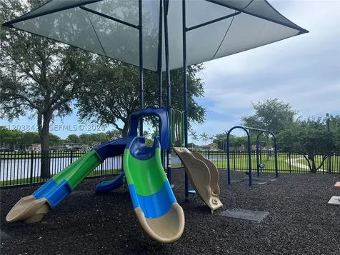 22631 SW 88th Place Cutler Bay FL 33190