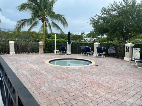22631 SW 88th Place Cutler Bay FL 33190