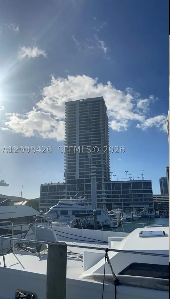 555 NE 15th Street Miami FL 33132