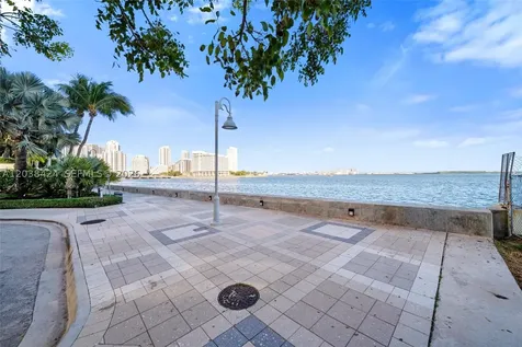 1155 Brickell Bay Drive Miami FL 33131