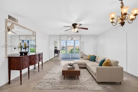 2615 NE 1st Court Boynton Beach FL 33435