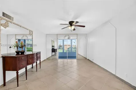 2615 NE 1st Court Boynton Beach FL 33435