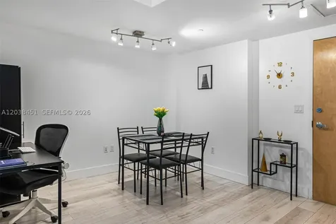 350 S Miami Avenue Miami FL 33130
