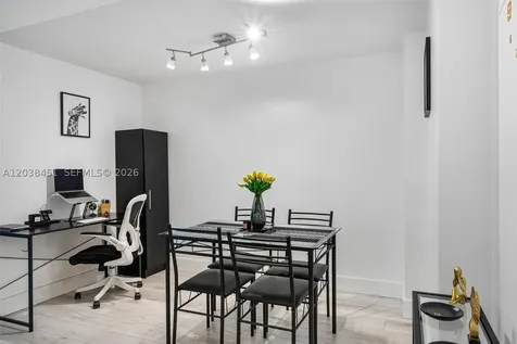 350 S Miami Avenue Miami FL 33130
