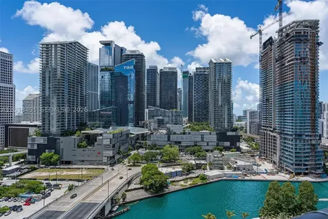 350 S Miami Avenue Miami FL 33130