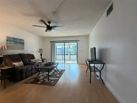 4960 E Sabal Palm Boulevard Tamarac FL 33319
