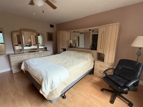 4960 E Sabal Palm Boulevard Tamarac FL 33319