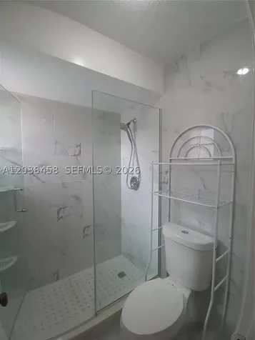 6533 NW 170th Lane Hialeah FL 33015