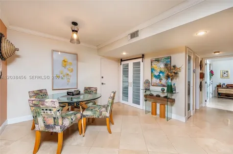 7483 SW 82nd Street Miami FL 33143