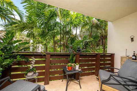 7483 SW 82nd Street Miami FL 33143