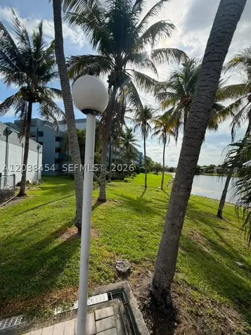 9375 Fontainebleau Boulevard Miami FL 33172