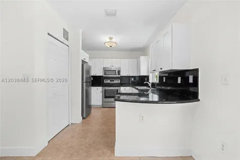 7362 NW 179th Terrace Hialeah FL 33015