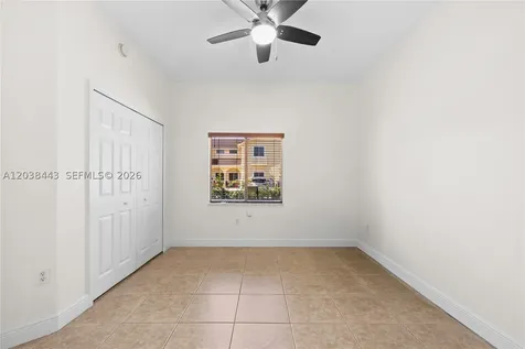7362 NW 179th Terrace Hialeah FL 33015