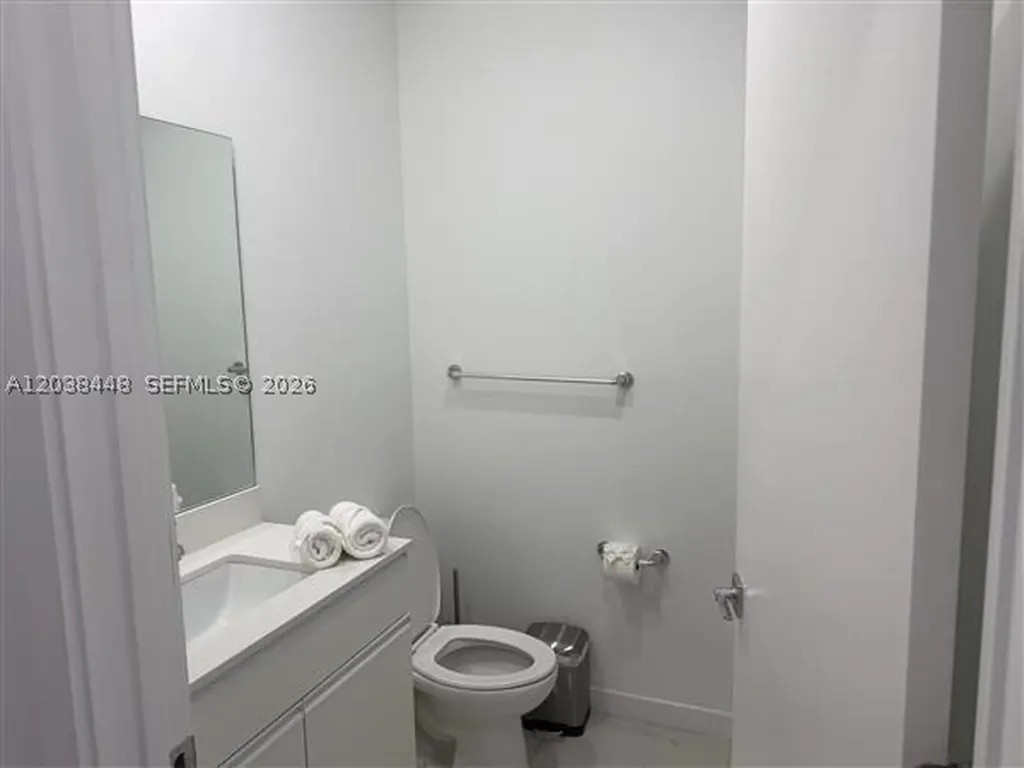 2201 Polk Street Hollywood FL 33020