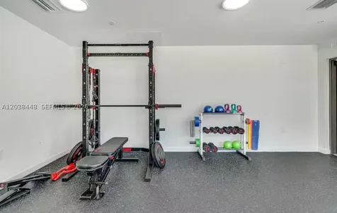 2201 Polk Street Hollywood FL 33020