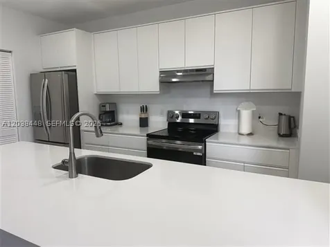 2201 Polk Street Hollywood FL 33020