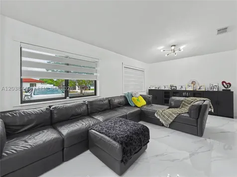 21965 SW 125th Avenue Miami FL 33170