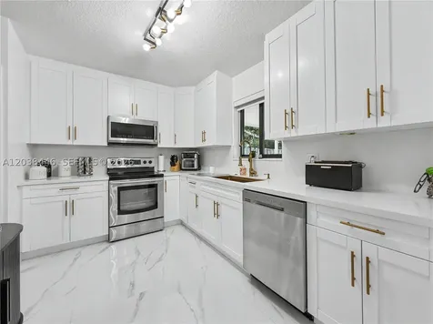 21965 SW 125th Avenue Miami FL 33170