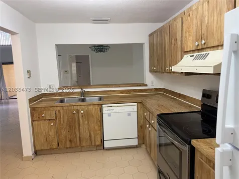 1540 NW 93rd Avenue Pembroke Pines FL 33024