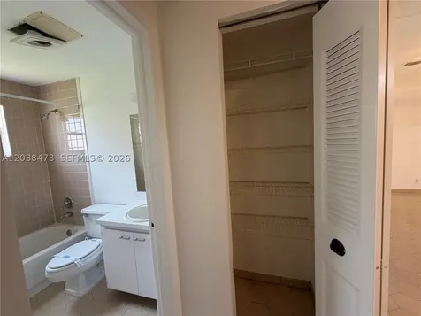 1540 NW 93rd Avenue Pembroke Pines FL 33024