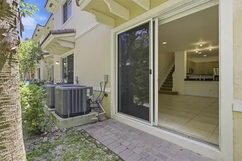 2664 SW 81st Terrace Miramar FL 33025