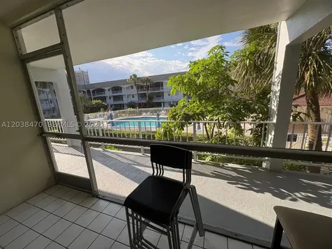 541 Blue Heron Drive Hallandale Beach FL 33009