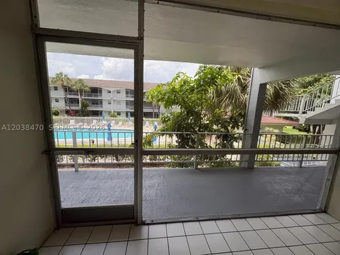 541 Blue Heron Drive Hallandale Beach FL 33009