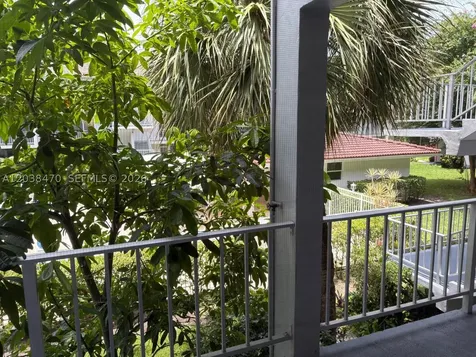 541 Blue Heron Drive Hallandale Beach FL 33009