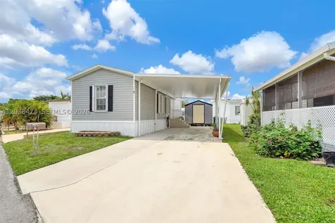 8709 SW 17th Court Davie FL 33324