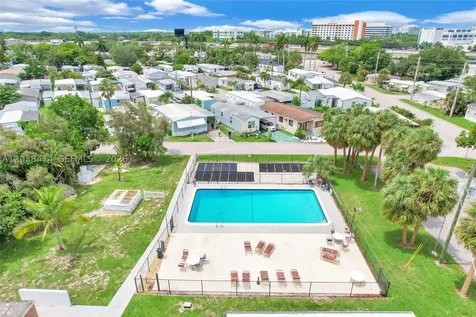 8709 SW 17th Court Davie FL 33324