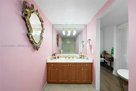 1800 NE 114th Street Miami FL 33181
