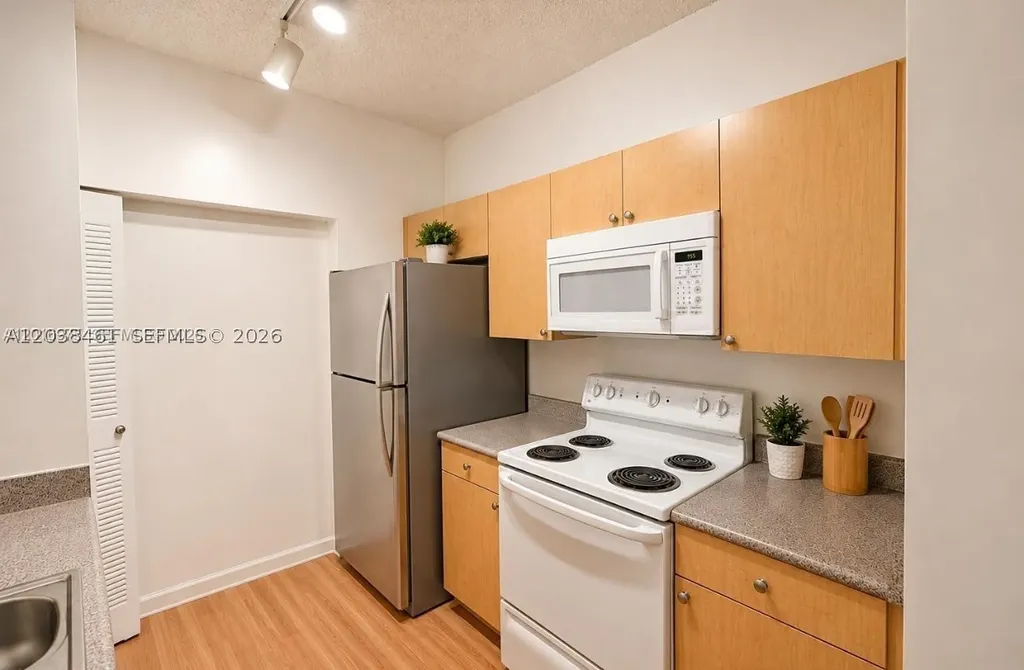 1919 Van Buren Street Hollywood FL 33020