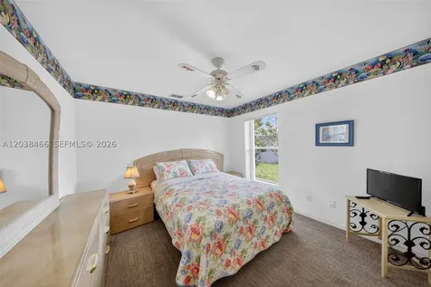 705 SW 9th Avenue Cape Coral FL 33991