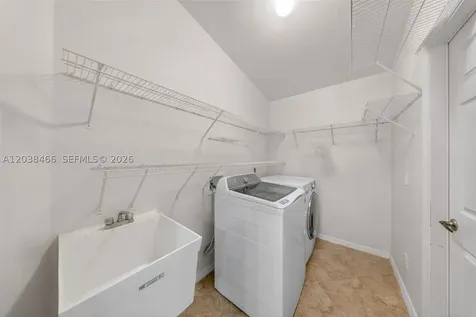 705 SW 9th Avenue Cape Coral FL 33991