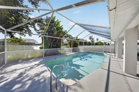 705 SW 9th Avenue Cape Coral FL 33991